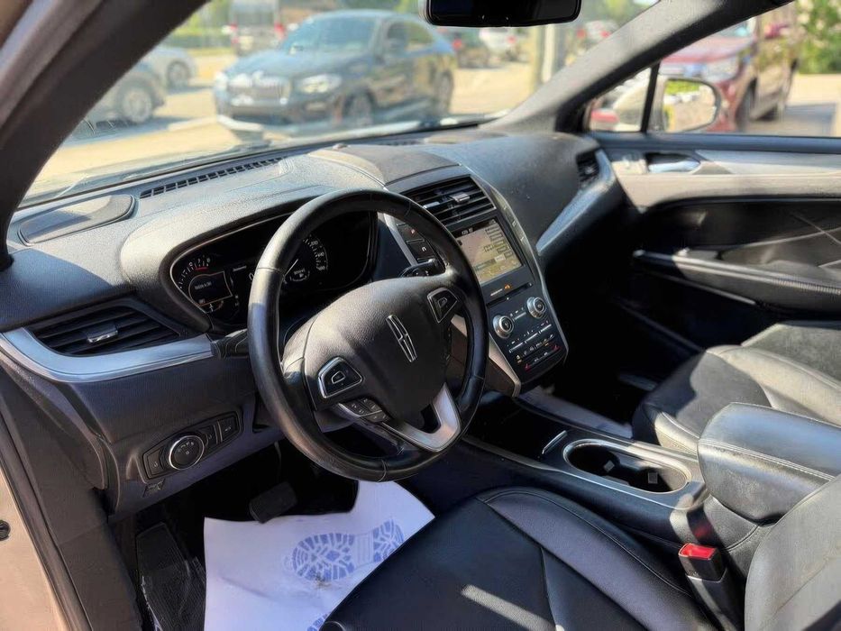 Lincoln Mkc      2021