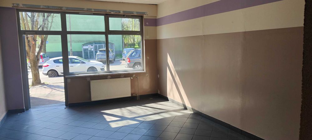 Do wynajęcia lokal użytkowy o powierzchni 56,56m² w Chrzanowie na os. Północ