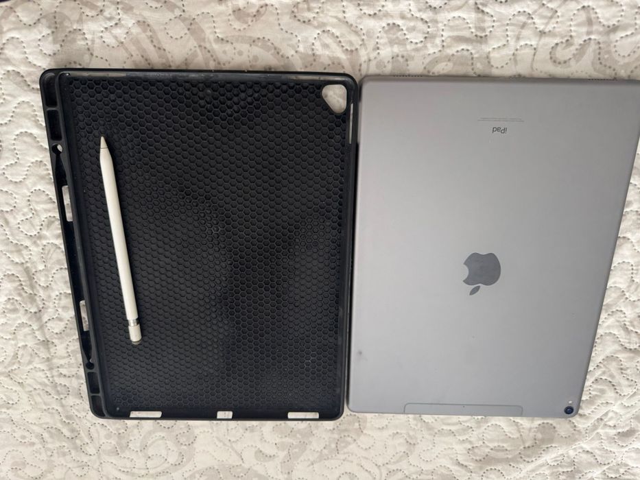 iPad Pro 12.9 256GB em excelente estado