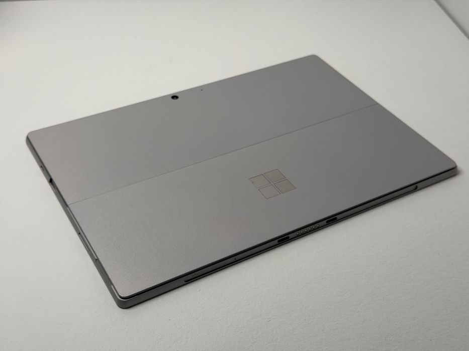 Microsoft Surface Pro 7 (1866) - i5/8GB/256GB - wada - faktura VAT 23%