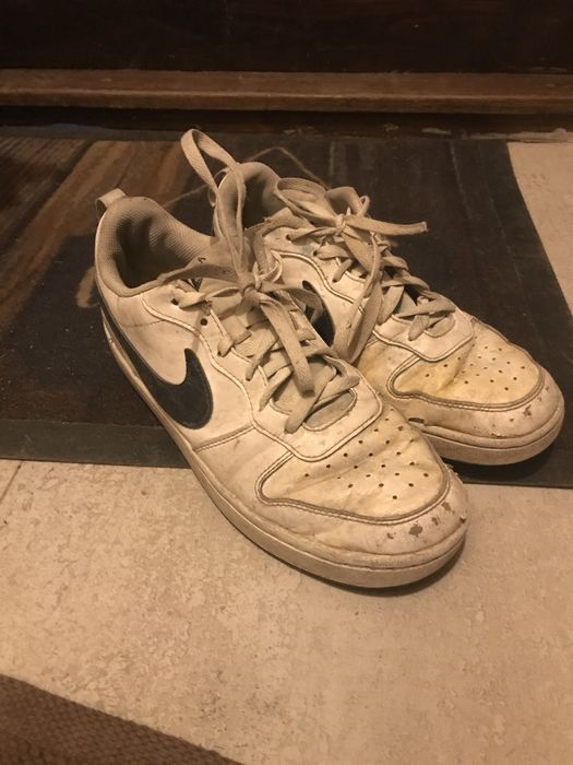 Białe buty Nike