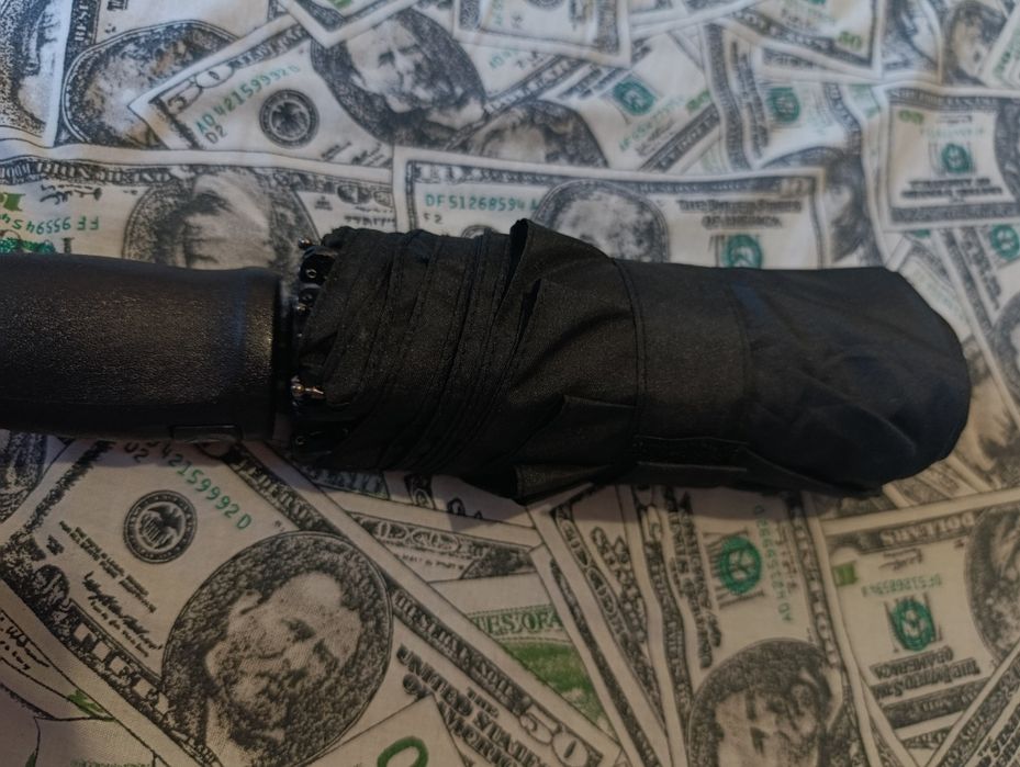 Оригінальна парасолька Skoda