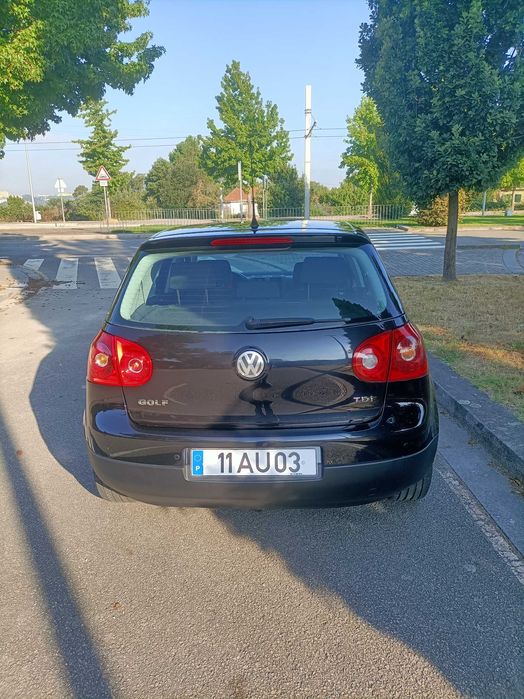 Volkswagen Golf — fotografia 4