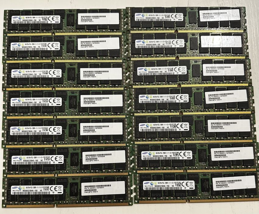 Серверна оперативна пам'ять Hynix 16gb DDR3-1600 pc3l-12800r rdimm ecc