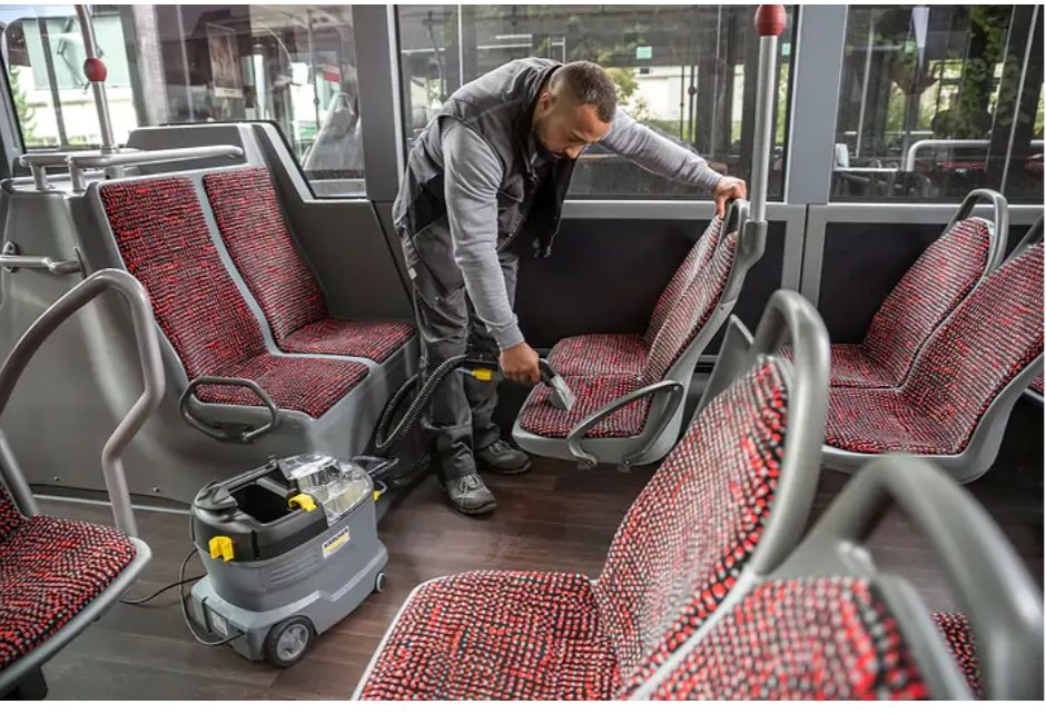 Оренда миючого пилососа Karcher Puzzi 8/1 пароочисник робот для вікон