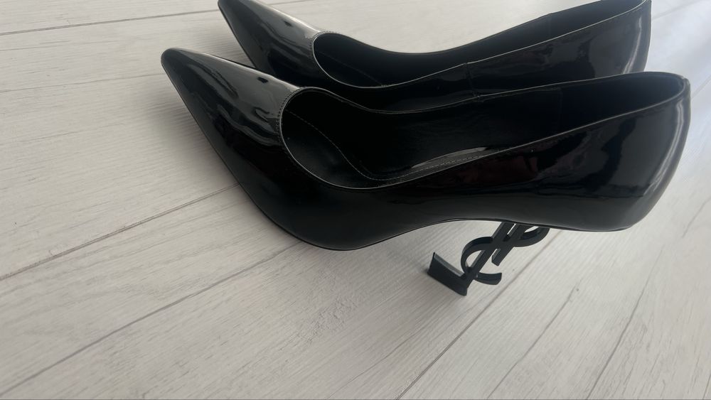 Туфлі YSL оригінал