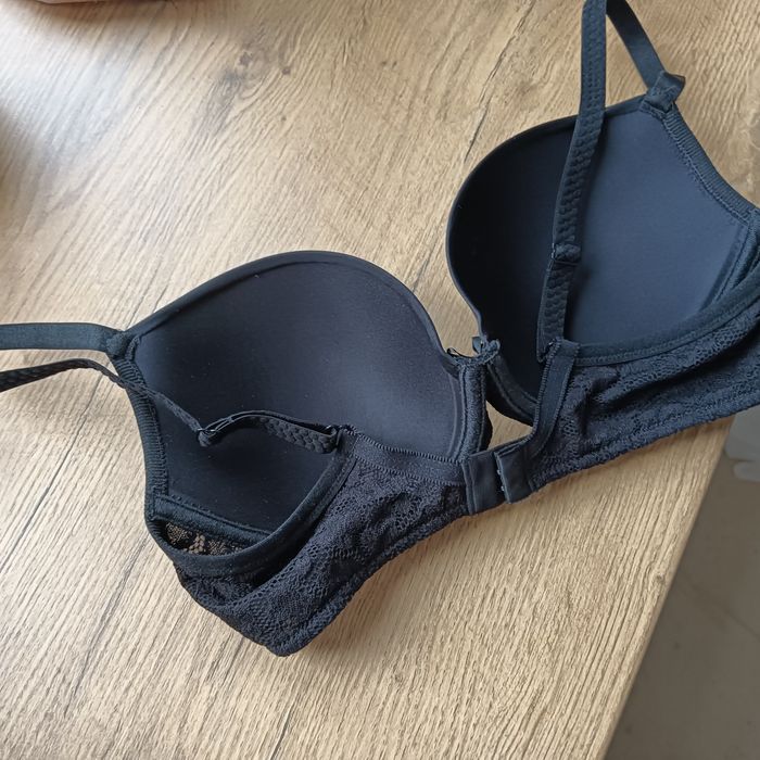 Biustonosz chantelle passionata 75c