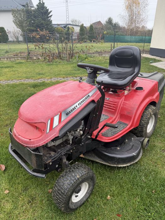 Traktorek koszący Massey Ferguson