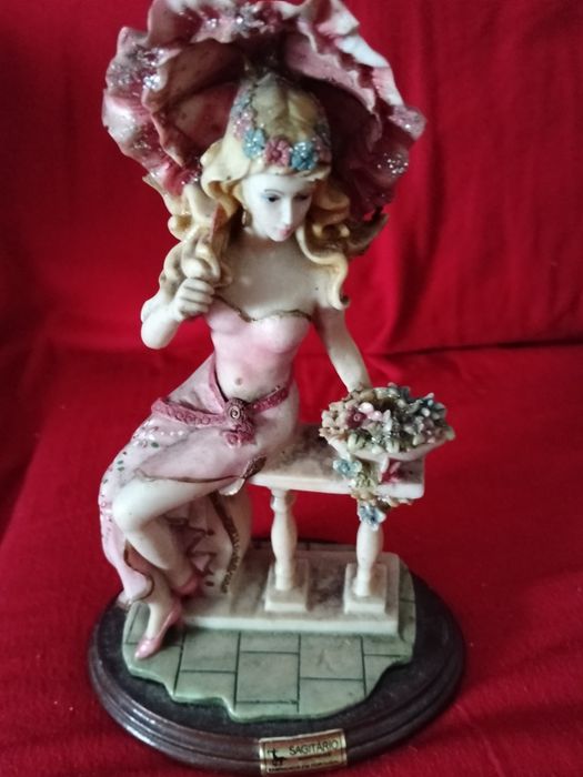 Estátua de Mulher sagitário