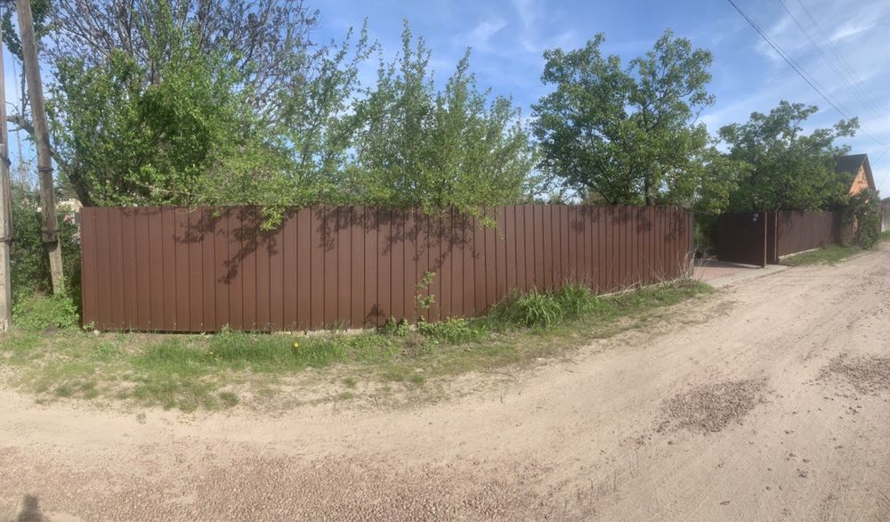 Повністю облаштована ділянка під будинок з гаражем