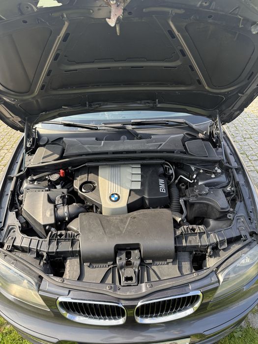 BMW 118d 143cv 2007 – 5 portas – Extras M – Bancos aquecidos – GPS
