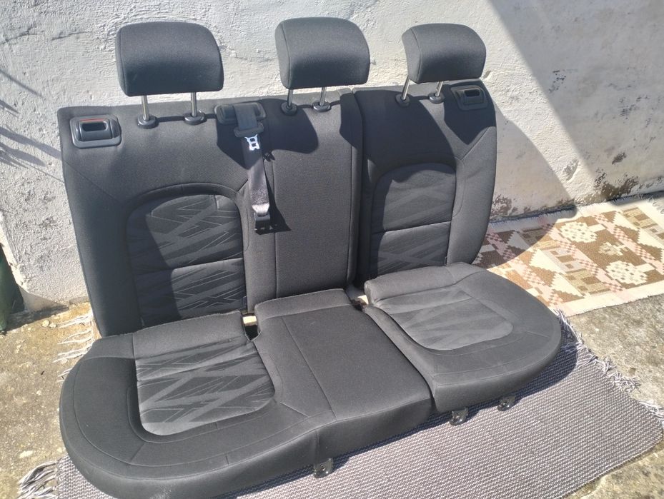 Conjunto de bancos
KIA Ceed Sportswagon (JD)
KIA Ceed Sportsw