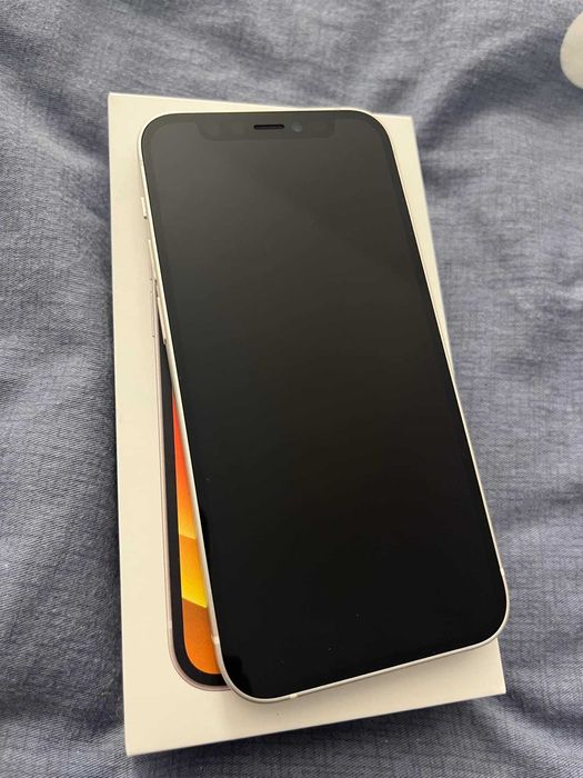 iPhone 12 mini na sprzedaż