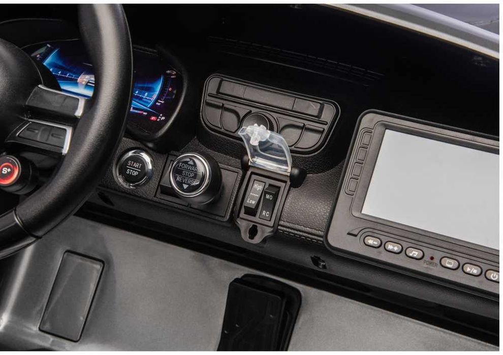 Mercedes GT63 AMG Auto Dziecięce Pilot 2.4G 24V