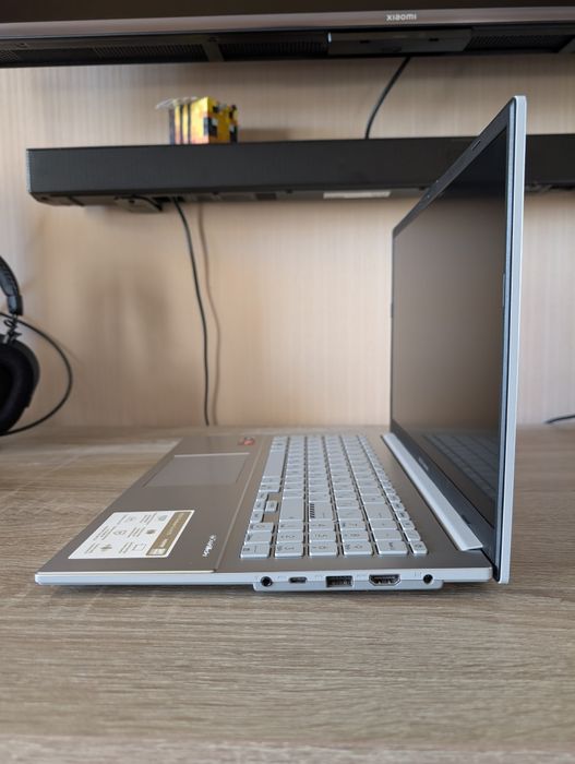 ASUS Vivobook Go 15 (E1504FA-BQ211) Ryzen 3 7320U 8/512 ГБ Офіційна гарантія 12 міс