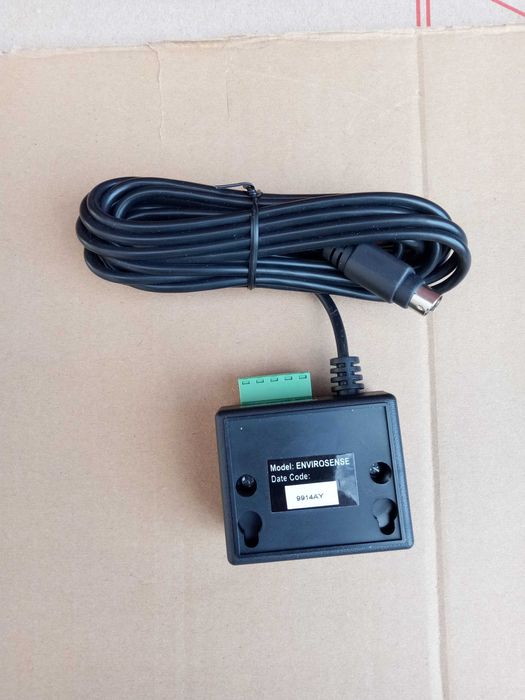 Датчик температуры и влажности Tripp Lite Envirosense AC7816 SNMP..