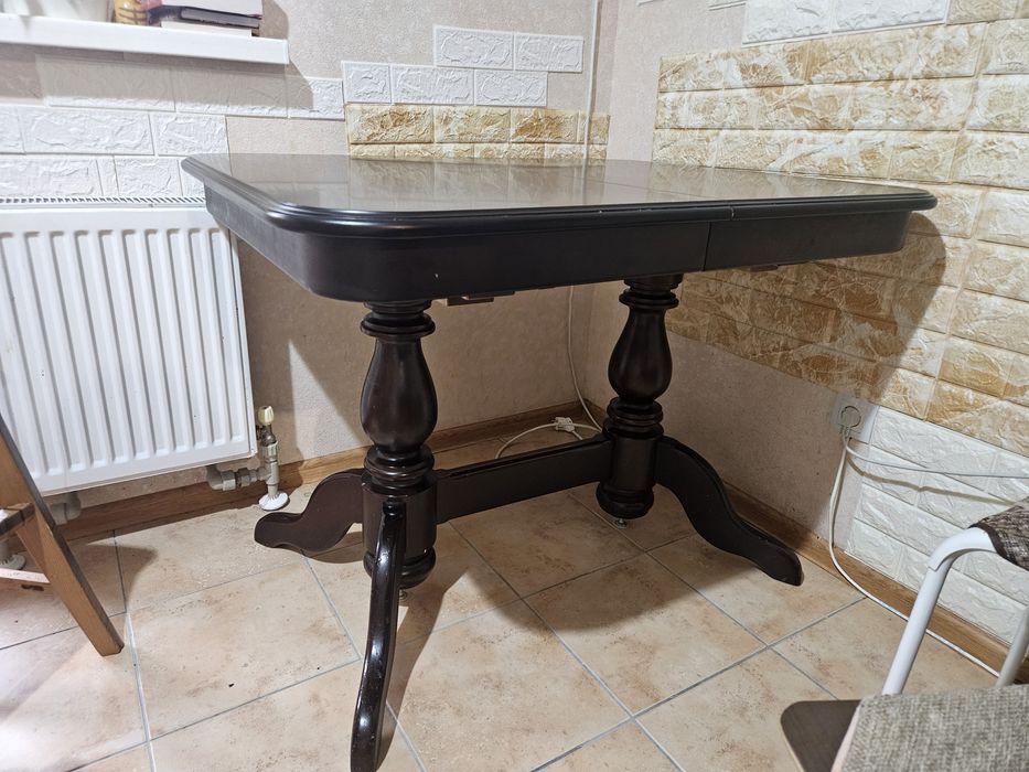 Продам стіл обідній дерев'яний