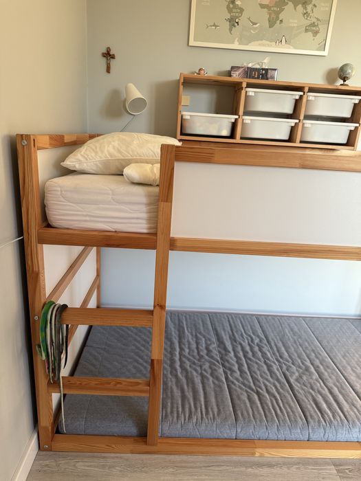 Dwustronne łóżko drewniane kura ikea 90x200 pietrowe domek