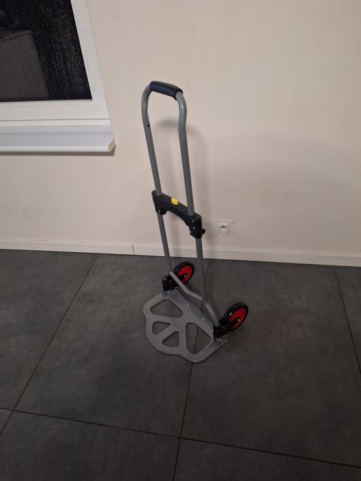 Wózek na skrzynki