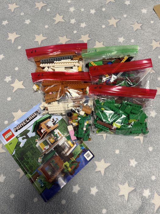 Оригінал Lego Minecraft 21174 Будинок на дереві Конструктор