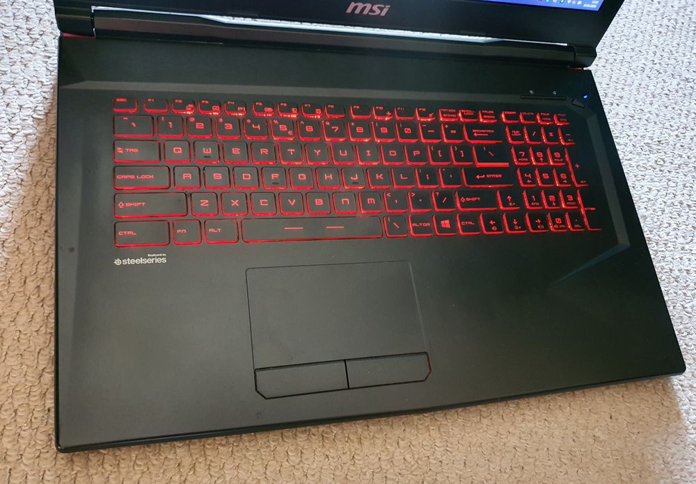 17" Msi laptop Geforce duży do gier nVidia ekran 17,3cali i7-8750H