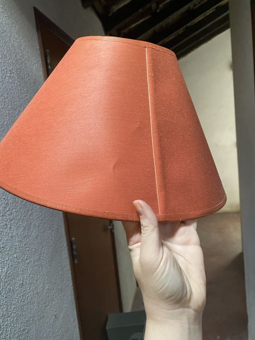 Abajur terracota / alaranjado