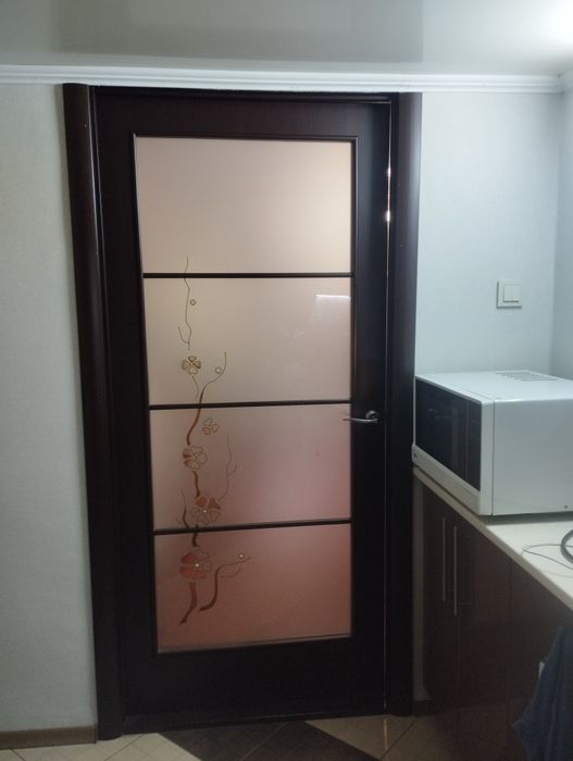 Продаю двері міжкімнатні