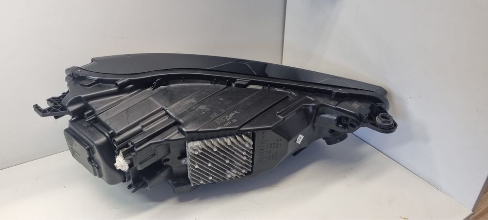 Lampy przedni komplet Q5 ameryka  full led