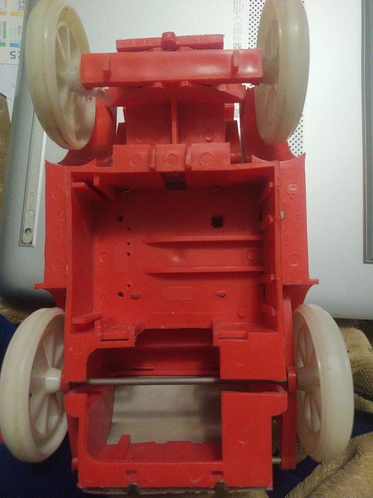 Машинка игрушечная ссср