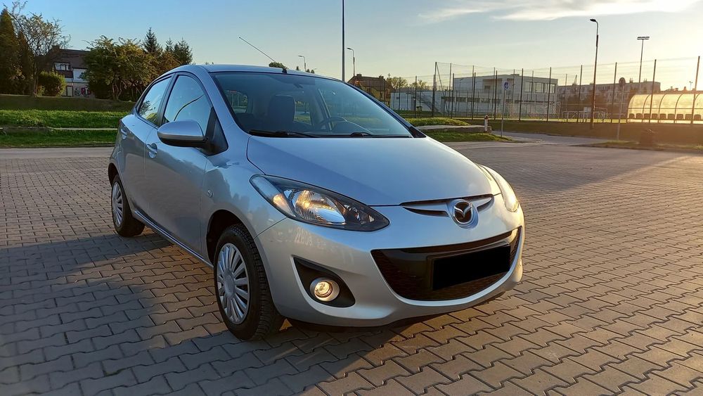 Mazda 2