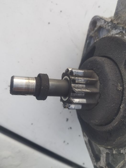 Продам стартер на ваз 2109