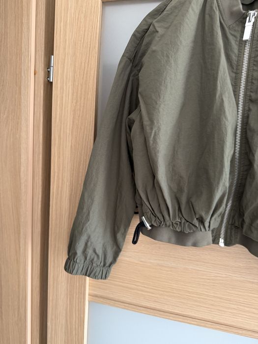 Ortalionowa kurtka bomberka zara khaki