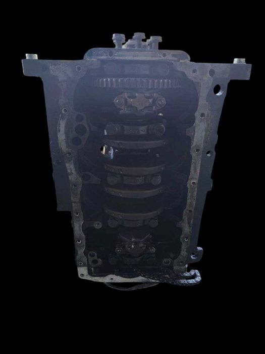Блок двигуна циліндрів 1.8 20V AGN VAG Skoda VW Audi Seat 06A103021C