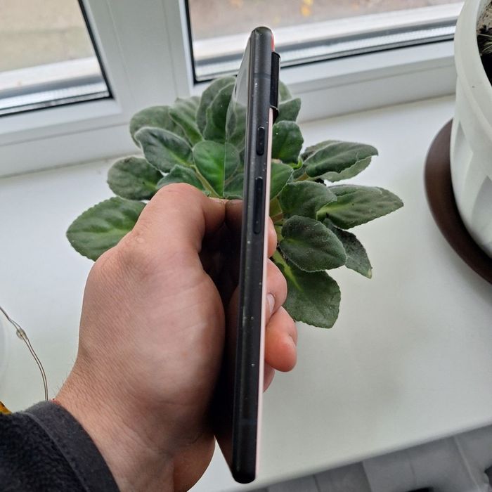 Продам Google Pixel 6