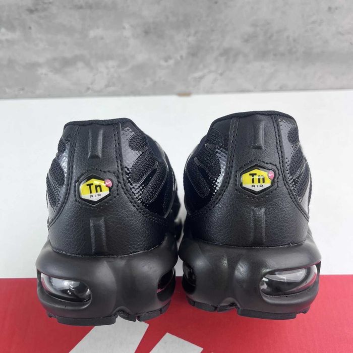 Air Max TN Plus Black R.42