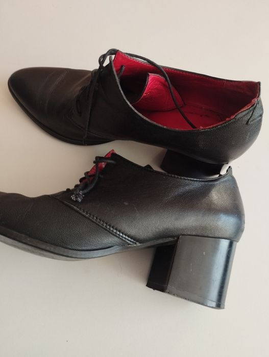 Туфлі  40 розмір