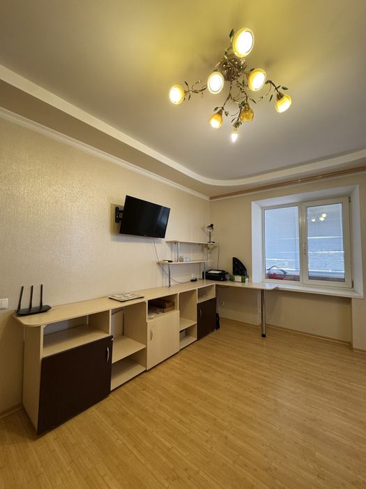 Продаж 2 кім, ЦЕНТР