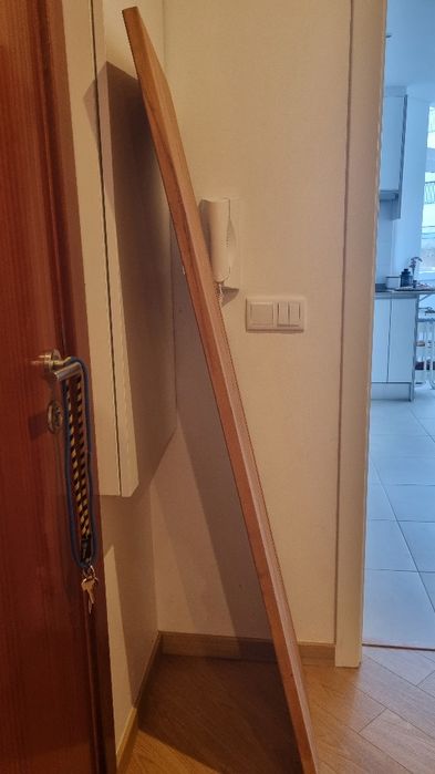 Tábua madeira maciça + 3 suportes (secretária)