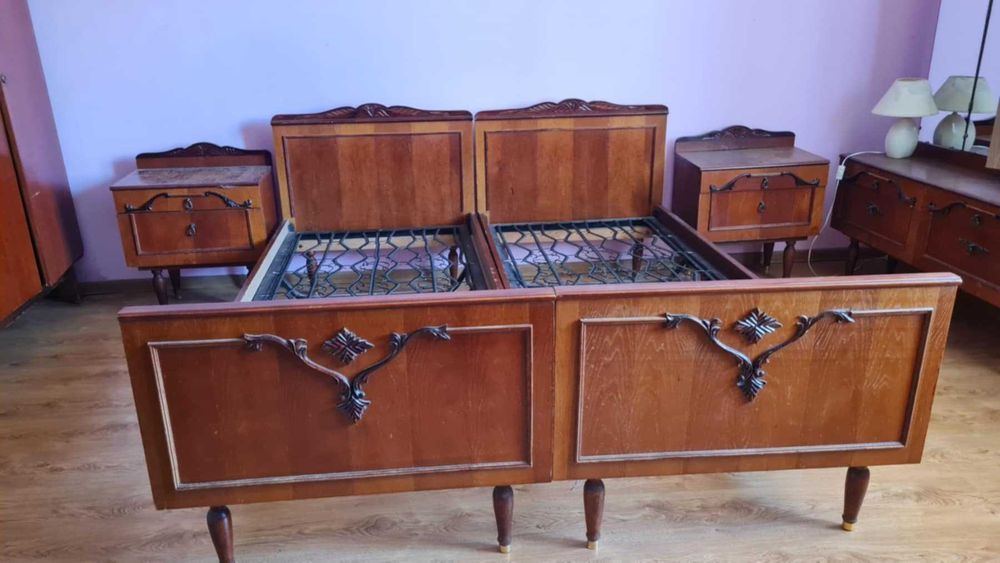 Спальня, спальний комплект меблів. Опис та розміри нижче