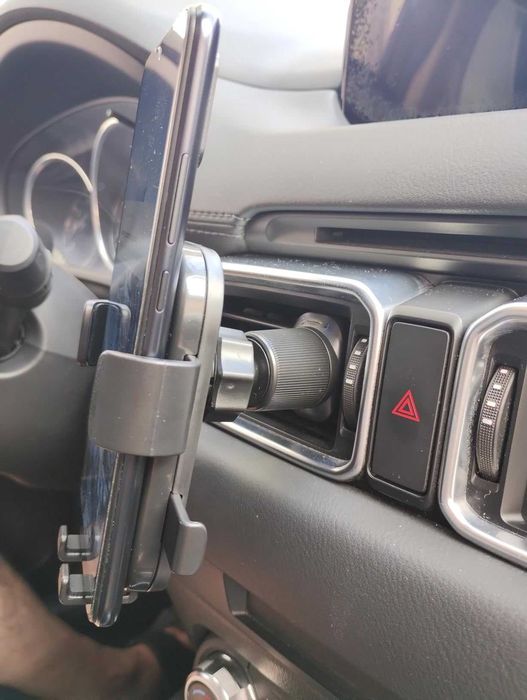 Suporte de Telemóvel para Carro c/ Fecho Mecânico Automático - Novo