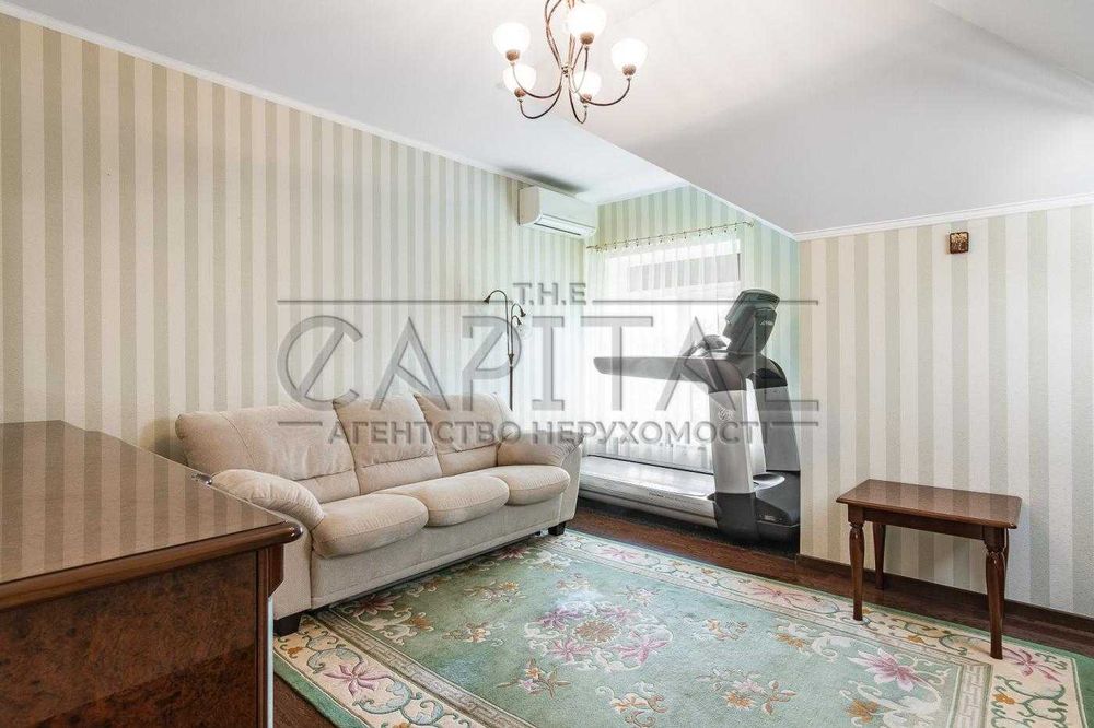 Продаж 2 будинків / басейн / с.Мархалівка, Гатне , Чабани / Терміново