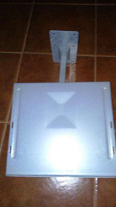 Suporte de parede para televisão