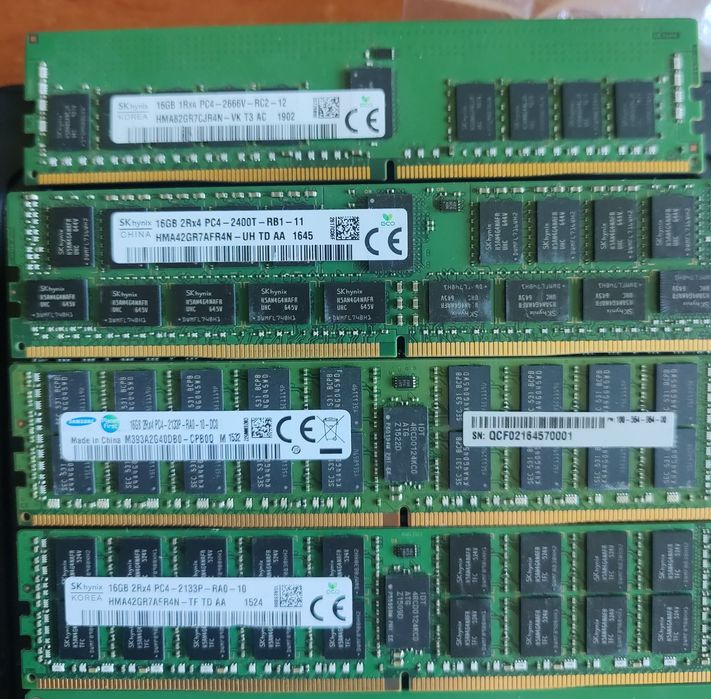 Серверна оперативна пам'ять RDIMM DDR3, 8Gb 1333-1600MHz