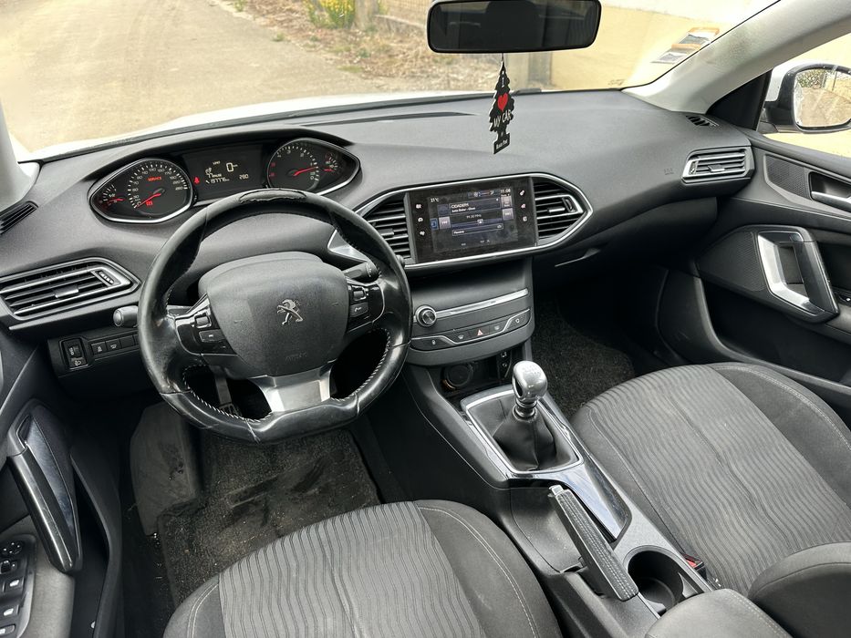 Peugeot 308 1.6hdi 2016