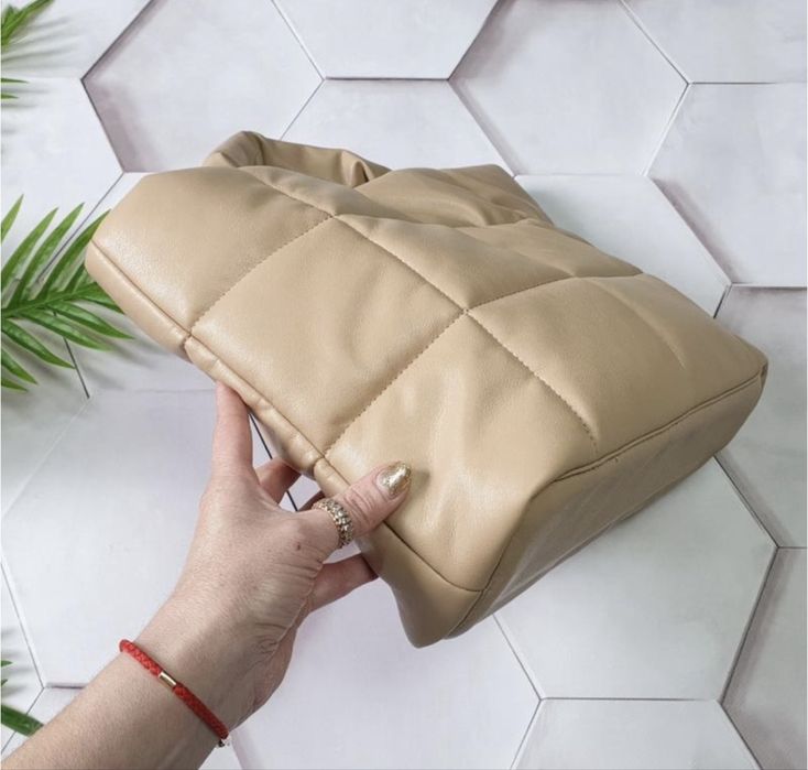 Продам сумку Pull&Bear