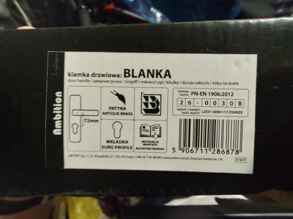 Klamkim do drzwi wewnętrznych srebna i szara