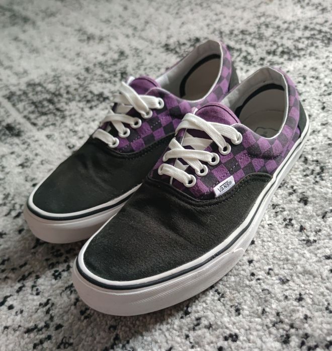 Vans Toddler Era у фіолетовому/чорному кольорі уніс.