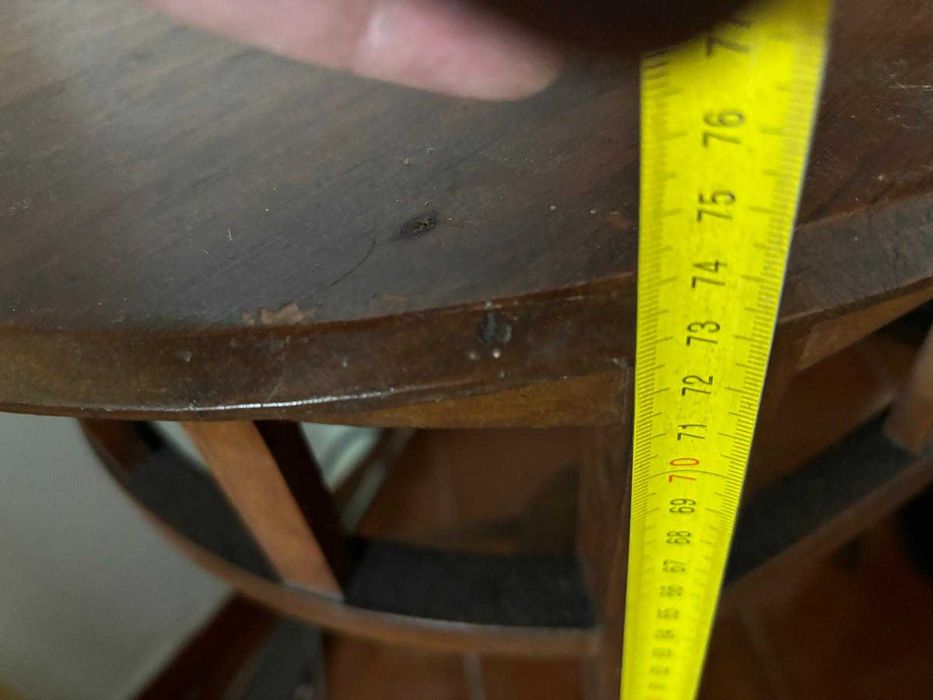 Mesa aparador em madeira