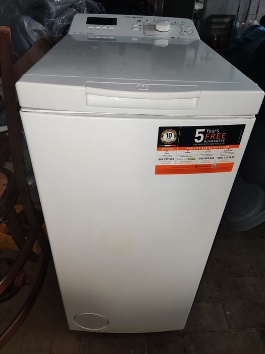 Продам пралку  Indesit
