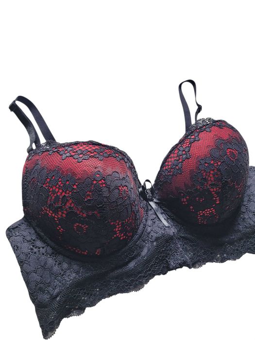 Stanik biustonosz 75B bielizna damska koronka push up